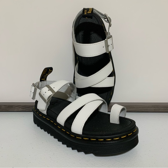 The Dr. Martens Women's Avry Hydro Toe Loop Platform Sandals-Size 6 NWOT - Picture 5 of 10